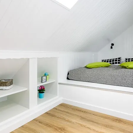 Rent Like - Kasprusie Apartment *